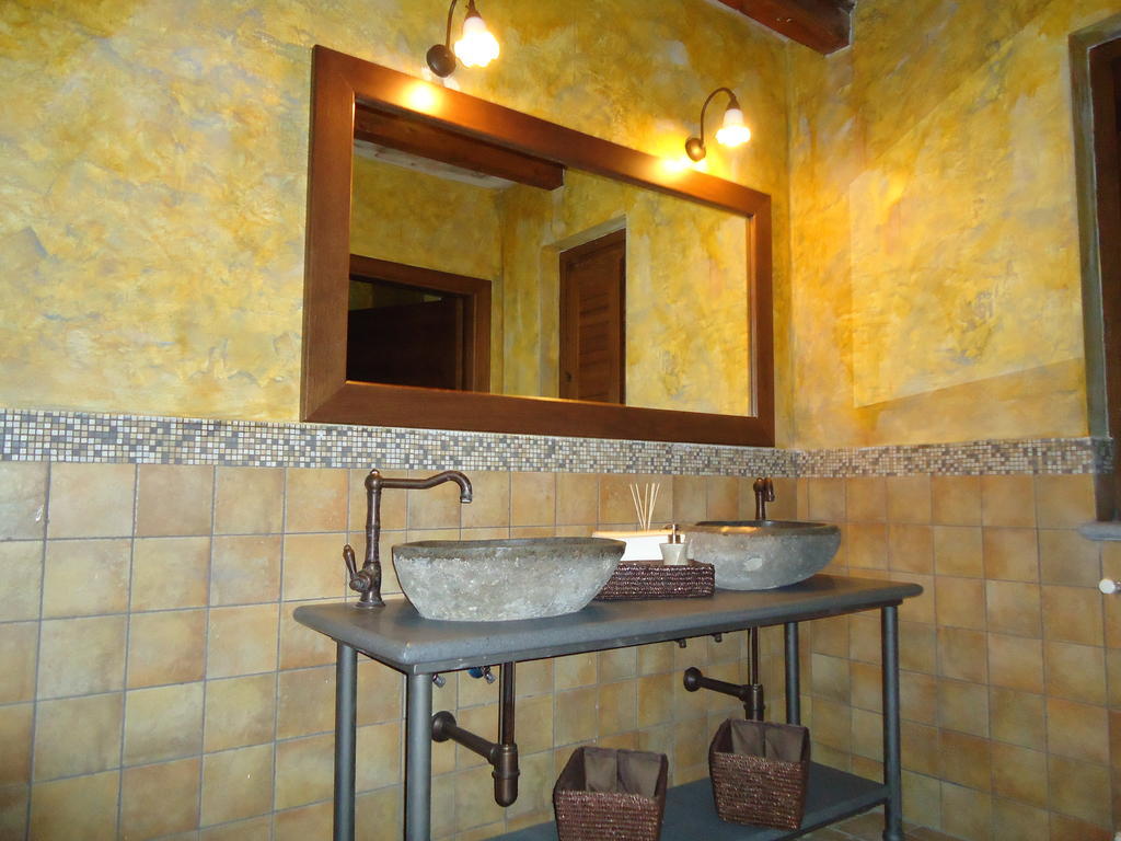 Agrituirsmo Masseria Campierti Falciano del Massico Pokoj fotografie