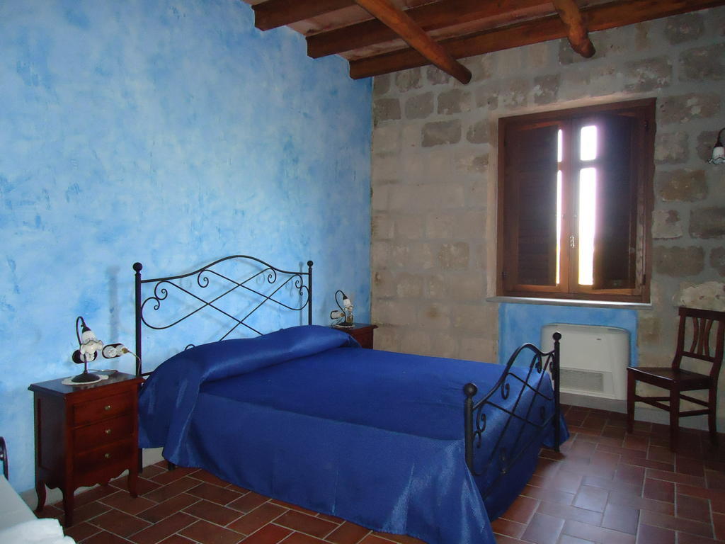Agrituirsmo Masseria Campierti Falciano del Massico Pokoj fotografie